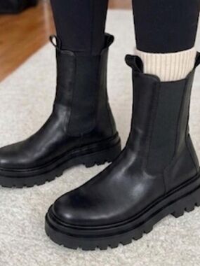 Black Chelsea Lug Boots - Women's Platform Ankle Boots